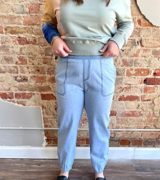 Amber Jogger