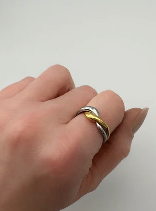 Entangled Ring
